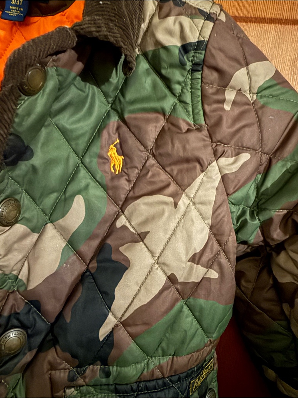 Polo by Ralph Lauren Green Camo Quilted Jacket with Orange Lining - Picture 2 of 6